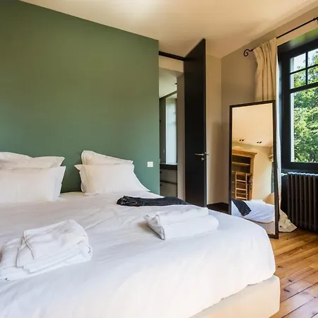Sleeps 10 Pool Wifi Villa *